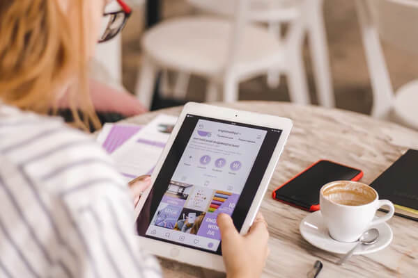 Summarize article with Machinewrites' NLP-based article summarizer. Auto summarizer extracts the important information from the long article.